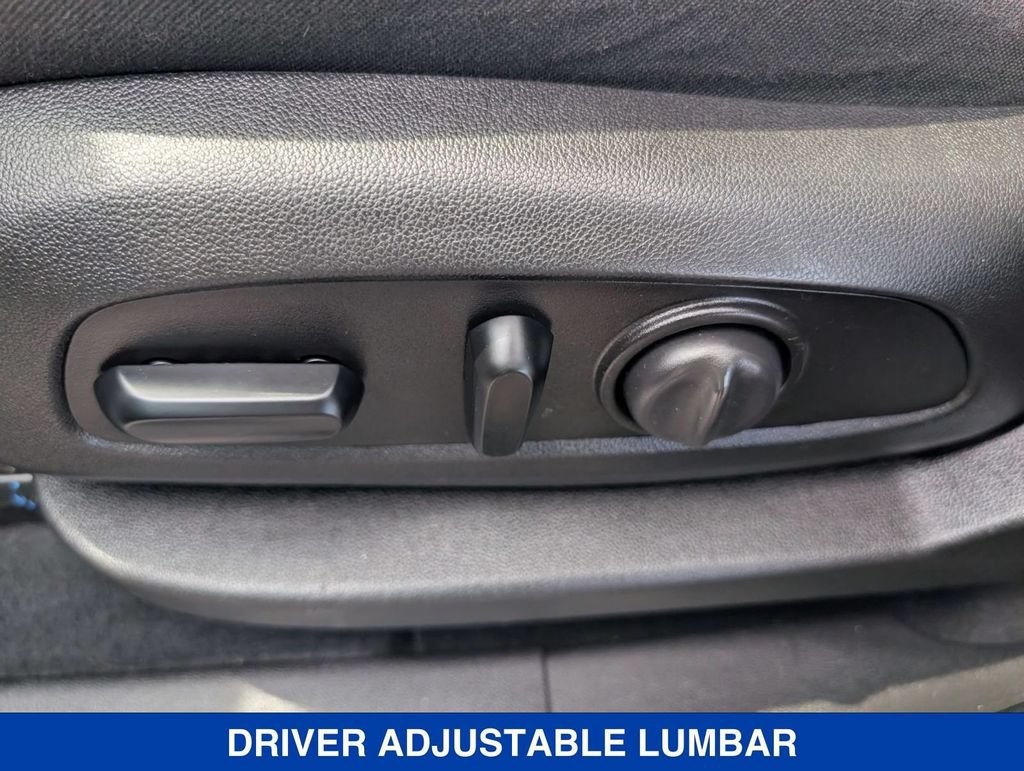 Used 2019 Chevrolet Equinox LT w/ Sun & Navigation Package AWD/4WD image 15