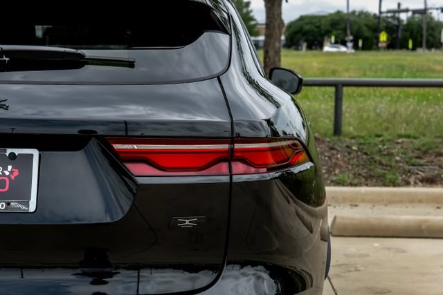 Used 2026 Jaguar F-PACE R-Dynamic S AWD/4WD image 58