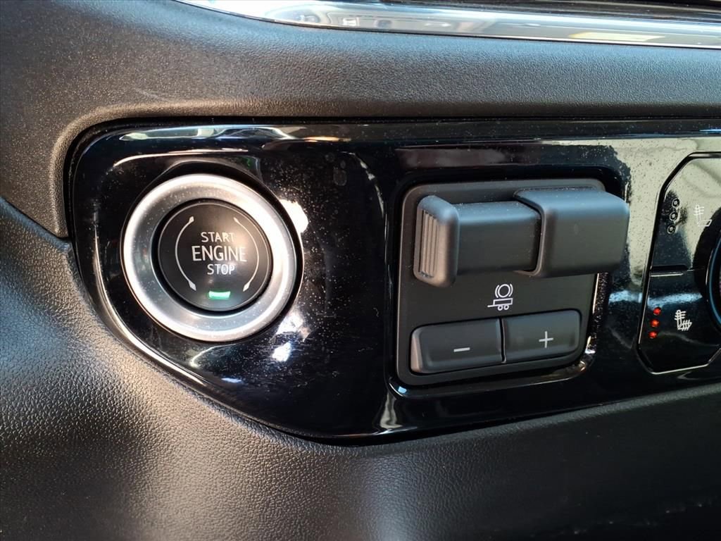 Used 2023 Chevrolet Silverado 1500 RST w/ Rally Edition image 21