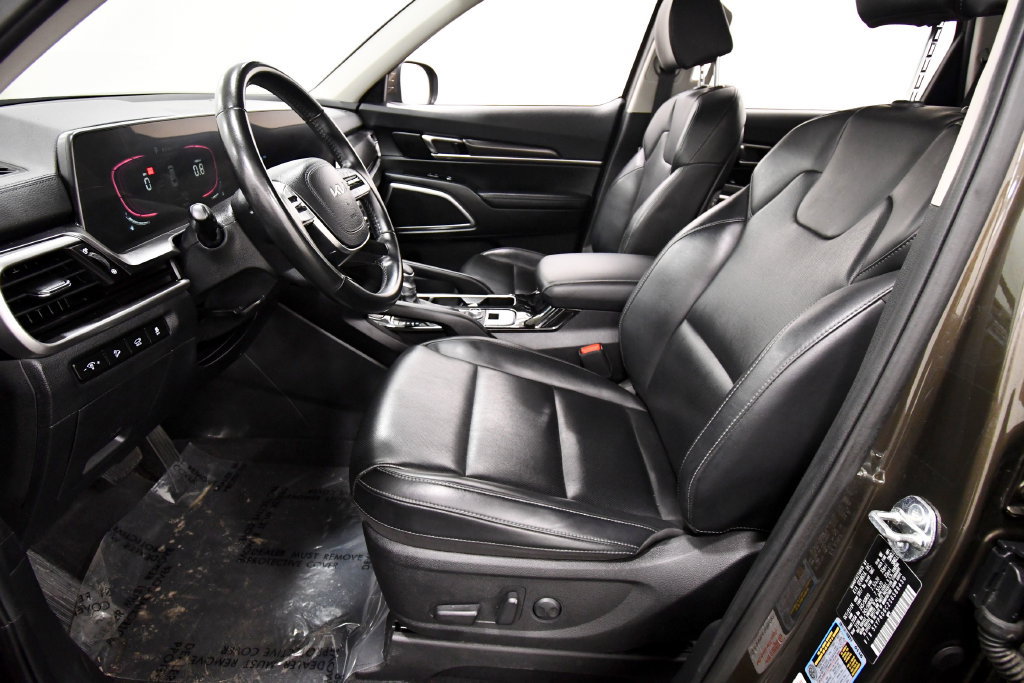 Certified 2025 Kia Telluride S AWD/4WD image 13