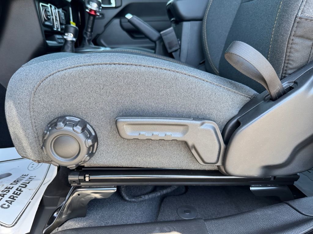 New 2026 Jeep Wrangler Unlimited Sport AWD/4WD image 25