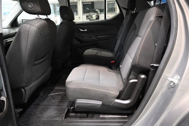 Used 2018 Chevrolet Traverse LT w/ LPO, Floor Liner Package image 11