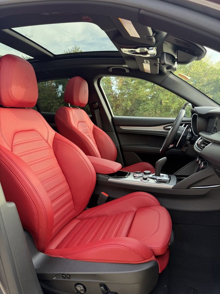 New 2025 Alfa Romeo Stelvio Sprint w/ Veloce Package image 10