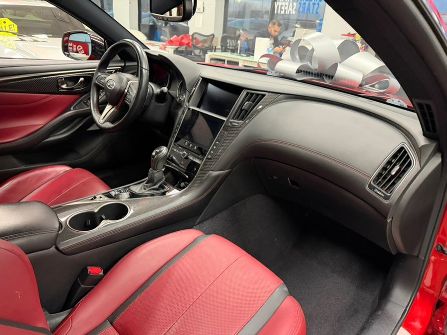 Used 2020 INFINITI Q60 Red Sport 400 w/ Proactive Package image 47