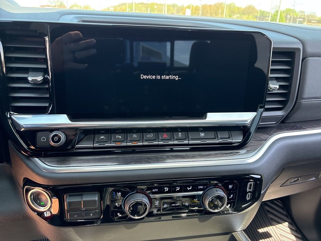 New 2025 Chevrolet Silverado 1500 LTZ w/ Technology Package image 21