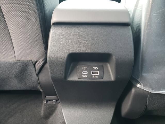 Used 2026 Subaru Crosstrek 2.0i Premium image 13