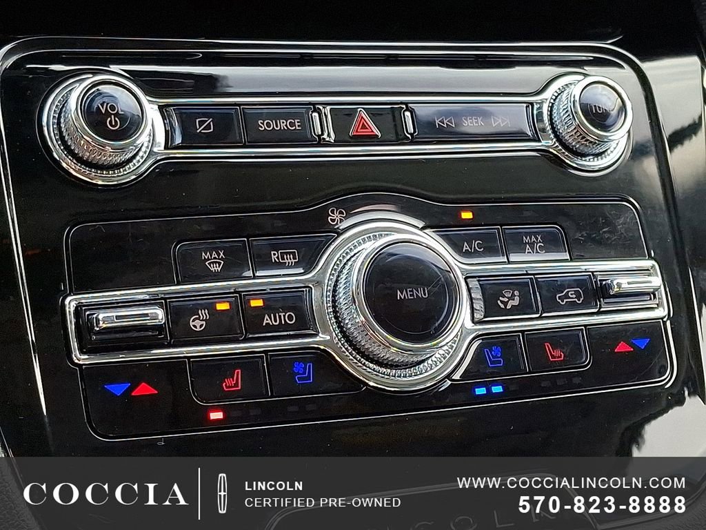 Certified 2022 Lincoln Corsair AWD w/ Equipment Group 101A image 15