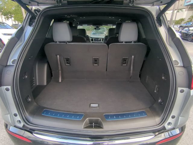 Used 2023 Buick Enclave Essence FWD image 14