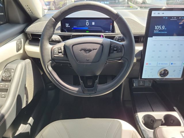 Used 2022 Ford Mustang Mach-E Premium image 12