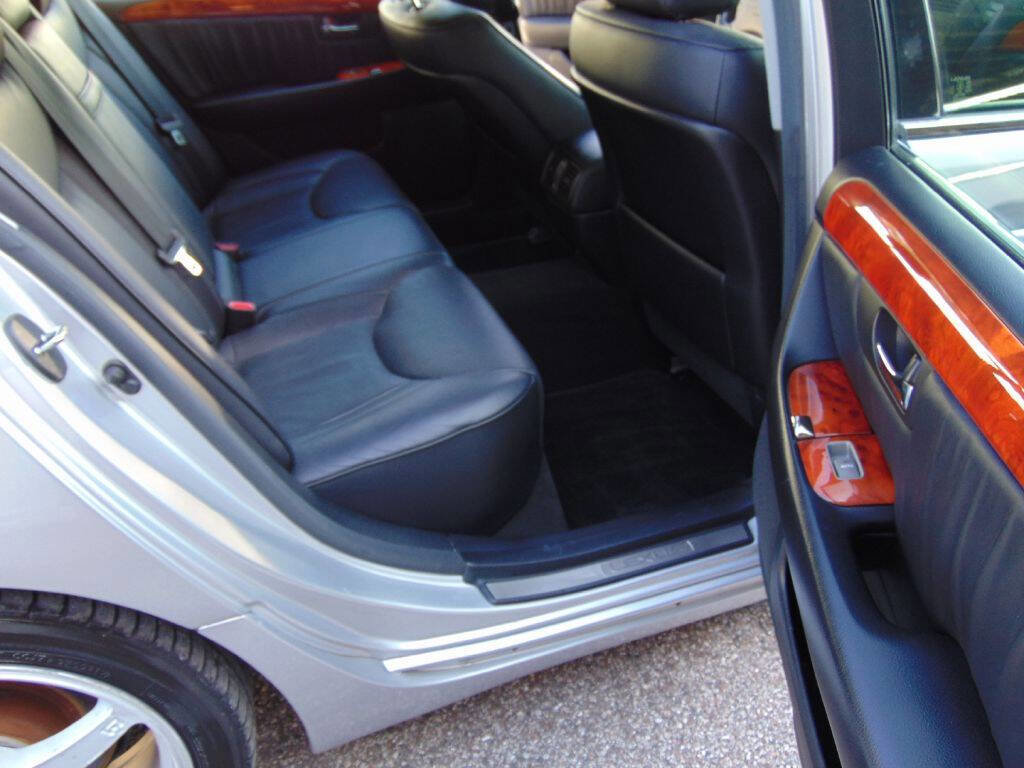 Used 2005 Lexus LS 430 image 22