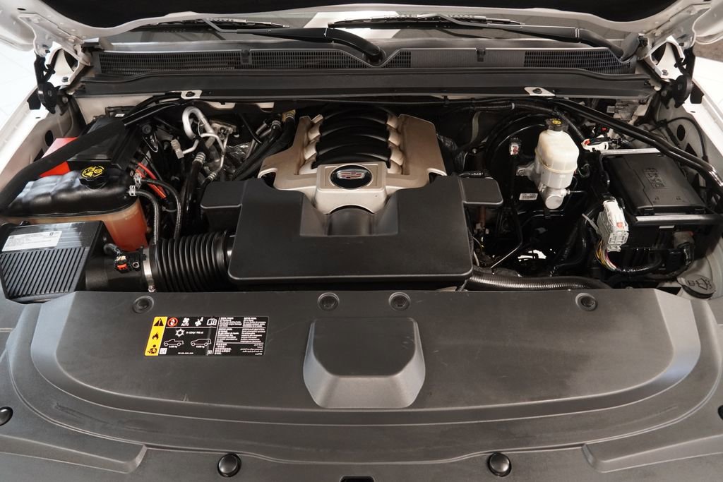 Used 2019 Cadillac Escalade ESV Luxury image 47