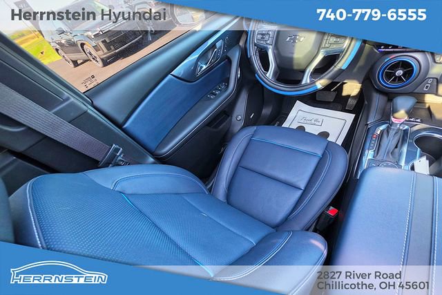 Used 2025 Chevrolet Blazer RS w/ Driver Confidence II Package FWD image 10