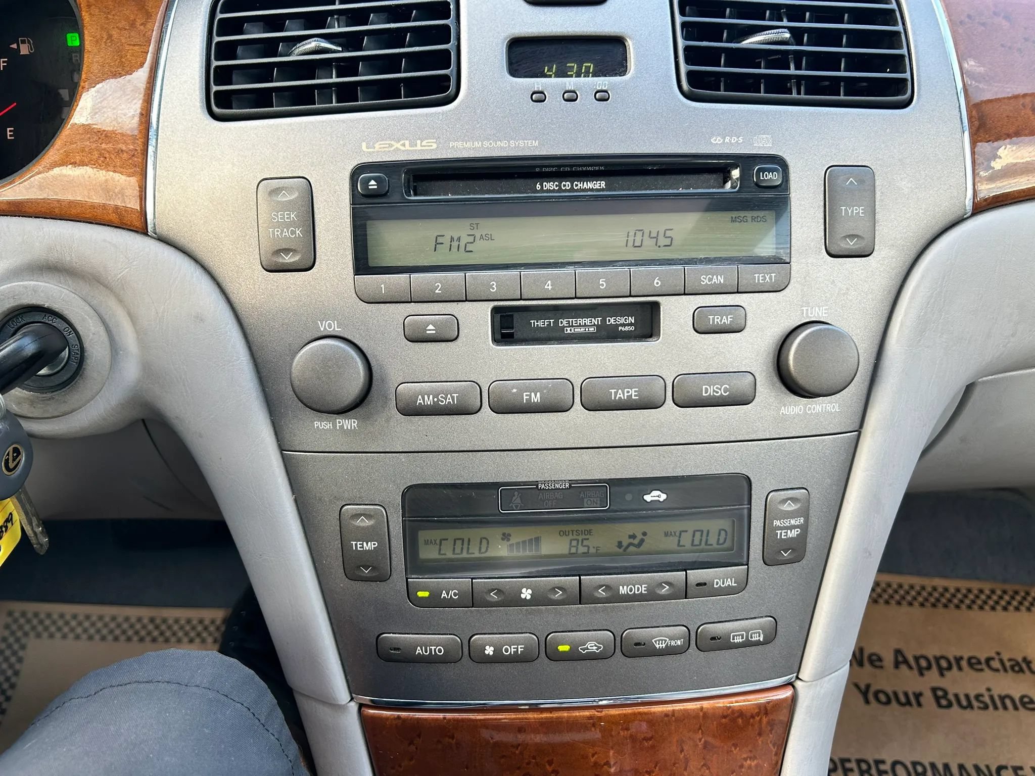 Used 2005 Lexus ES 330 FWD image 20