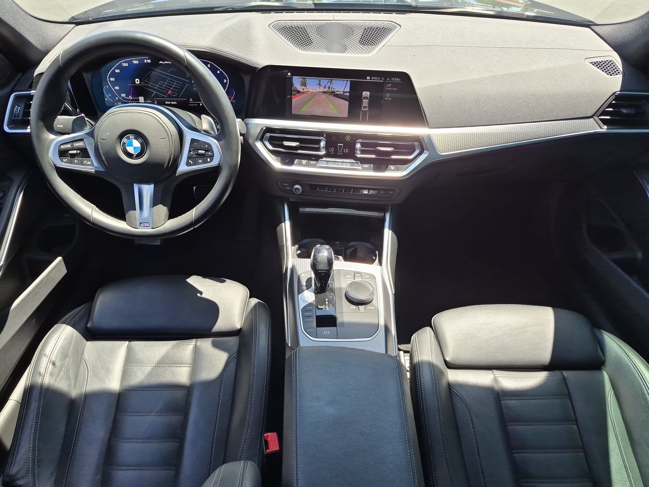 Used 2020 BMW 330i Sedan w/ M Sport Package RWD image 29