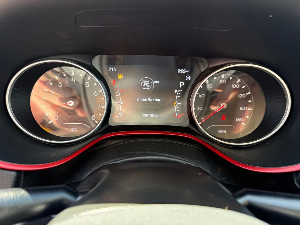 Used 2019 Jeep Compass Trailhawk AWD/4WD image 15
