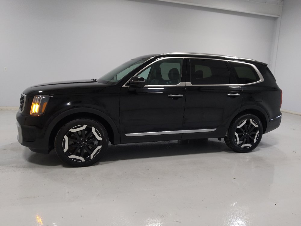 Used 2024 Kia Telluride S AWD/4WD image 2
