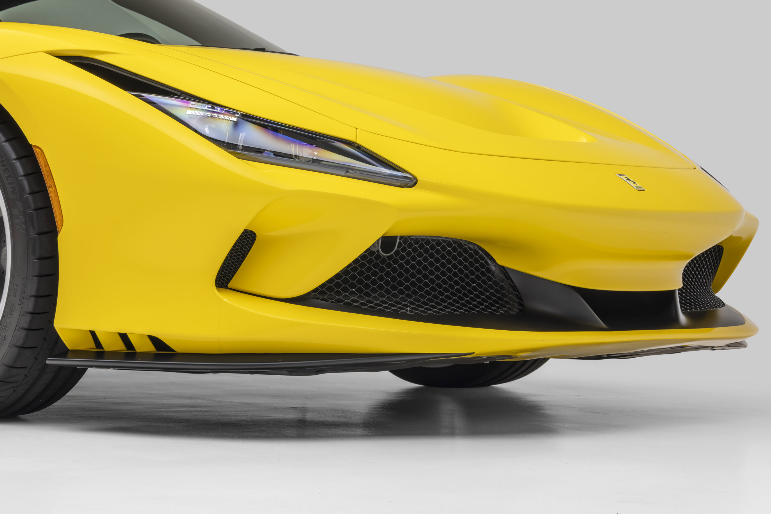 Certified 2022 Ferrari F8 Tributo RWD image 19
