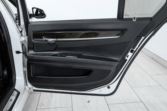 Used 2015 BMW 740Li xDrive AWD/4WD image 49