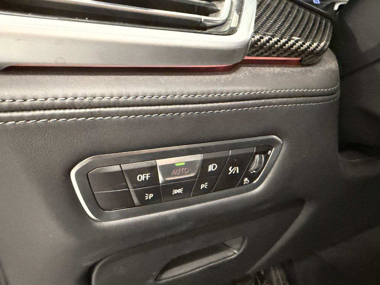 Used 2020 BMW X5 M Competition w/ Executive Package image 37