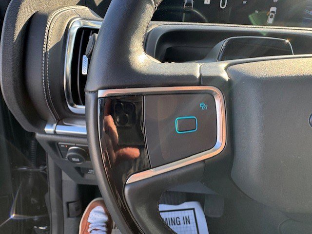 Used 2025 Ford Expedition Platinum w/ Driver's Package image 17