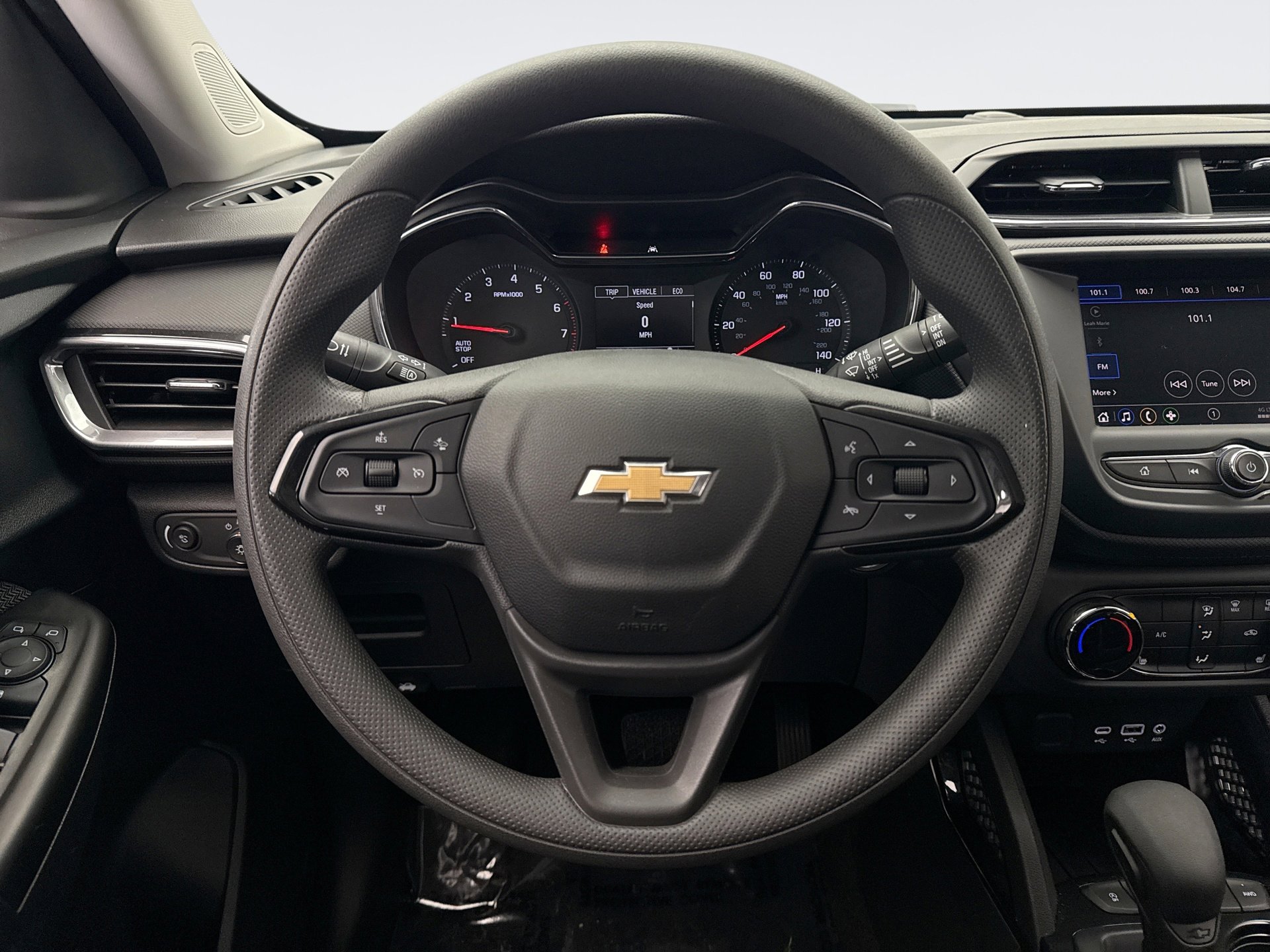 Used 2023 Chevrolet TrailBlazer LT image 12