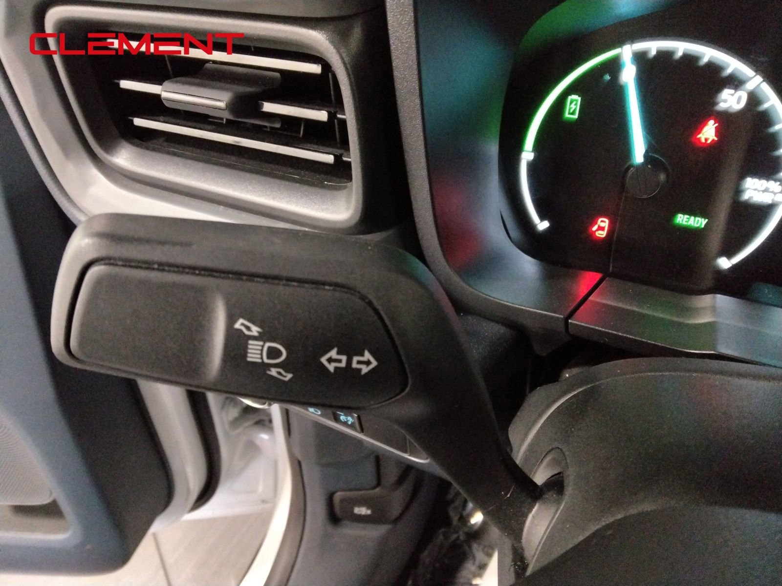 Used 2023 Ford Maverick XL image 14