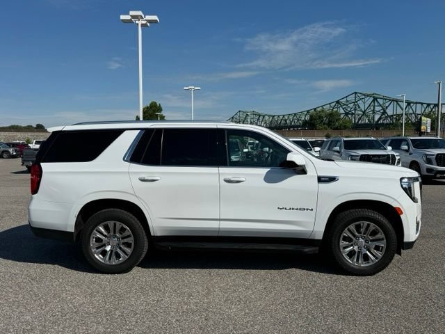 Used 2023 GMC Yukon SLE AWD/4WD image 7