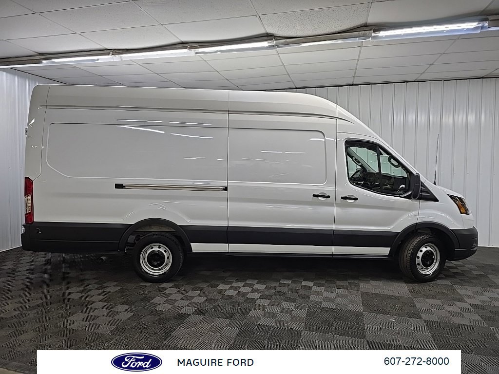 Used 2025 Ford Transit 250 148 High Roof Extended w/ Load Area Protection Package RWD image 2
