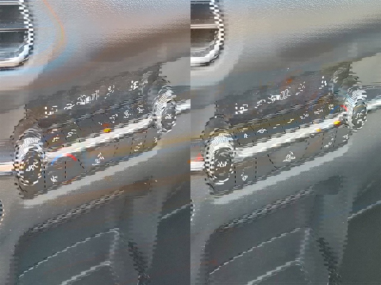 Used 2025 MAZDA CX-30 AWD 2.5 S w/ Preferred Package image 28