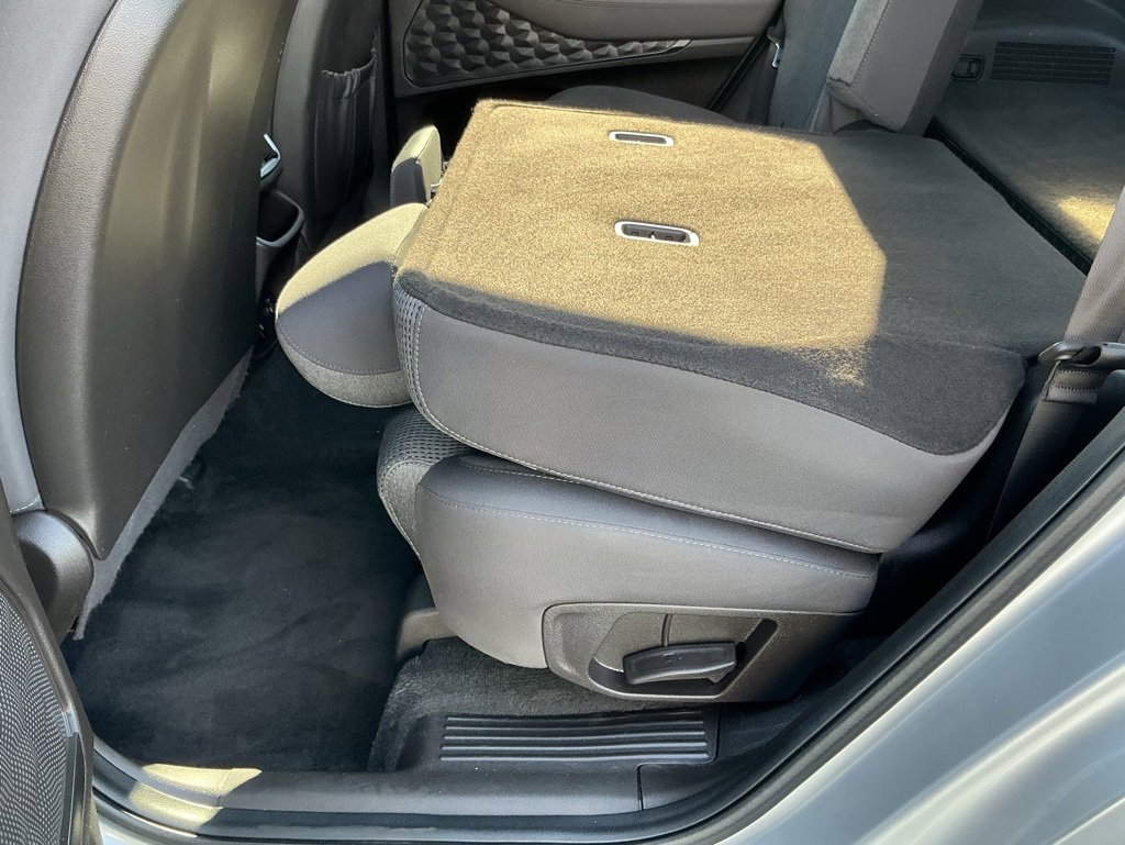 Used 2020 Hyundai Santa Fe SEL image 39