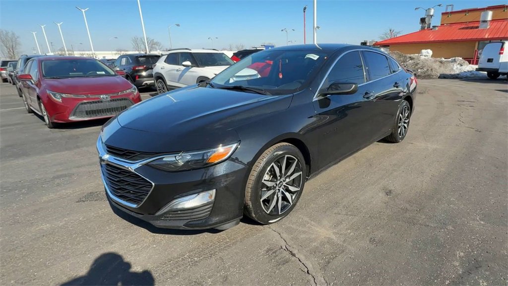 Used 2023 Chevrolet Malibu RS image 4