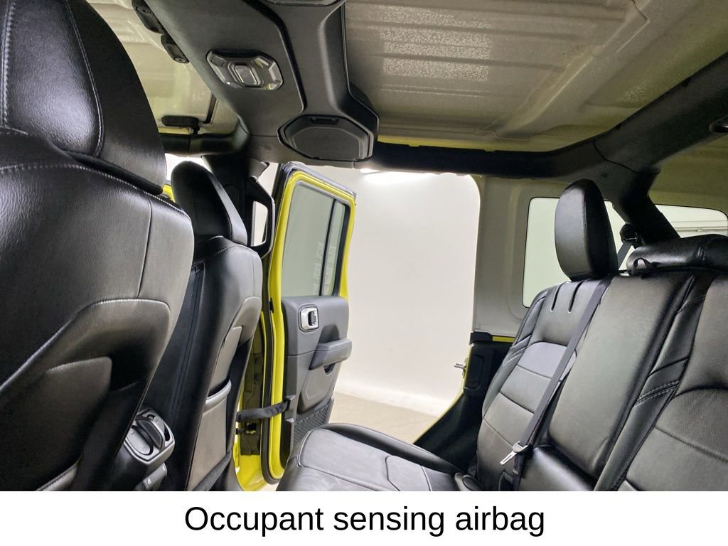 Used 2023 Jeep Wrangler Unlimited Sahara w/ Cold Weather Group image 31