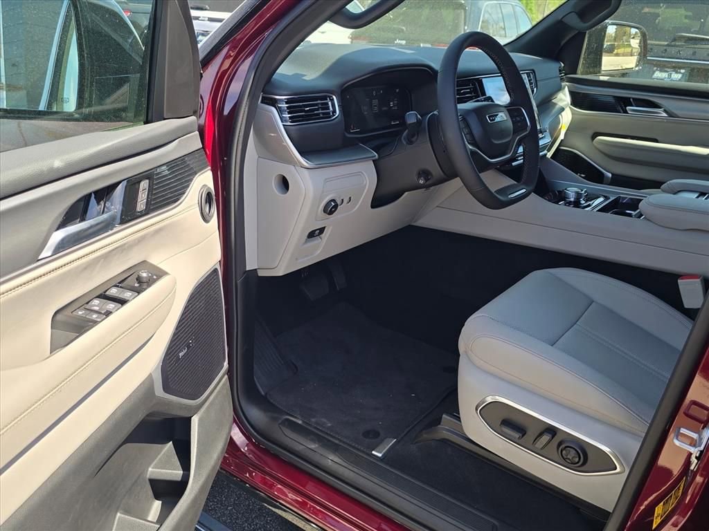 New 2025 Jeep Wagoneer Series III w/ Quick Order Package 25C Super image 4