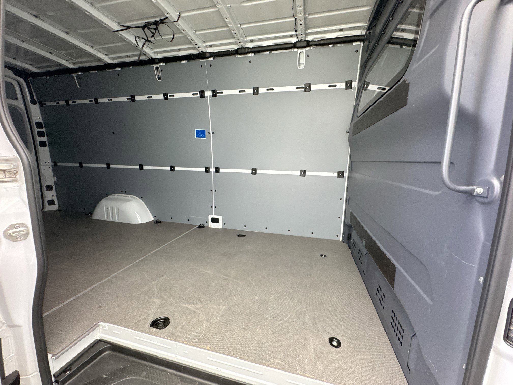 Used 2023 Mercedes-Benz Sprinter 2500 image 17