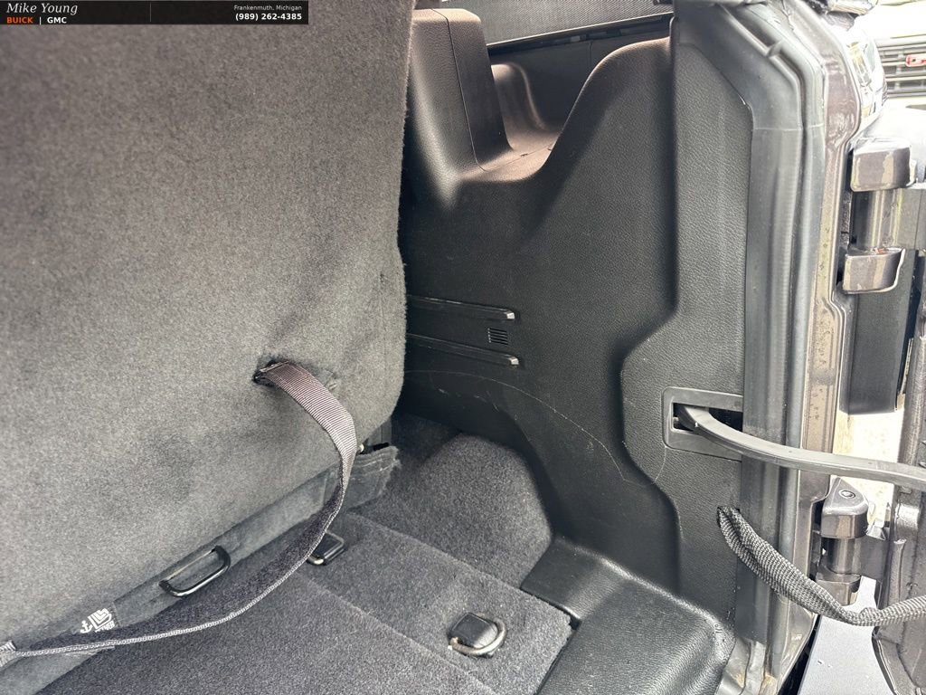 Used 2023 Jeep Wrangler Sport image 28