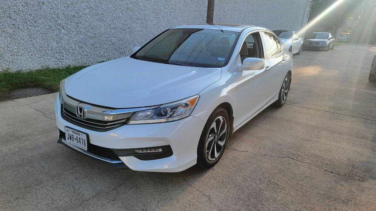 Used 2017 Honda Accord EX