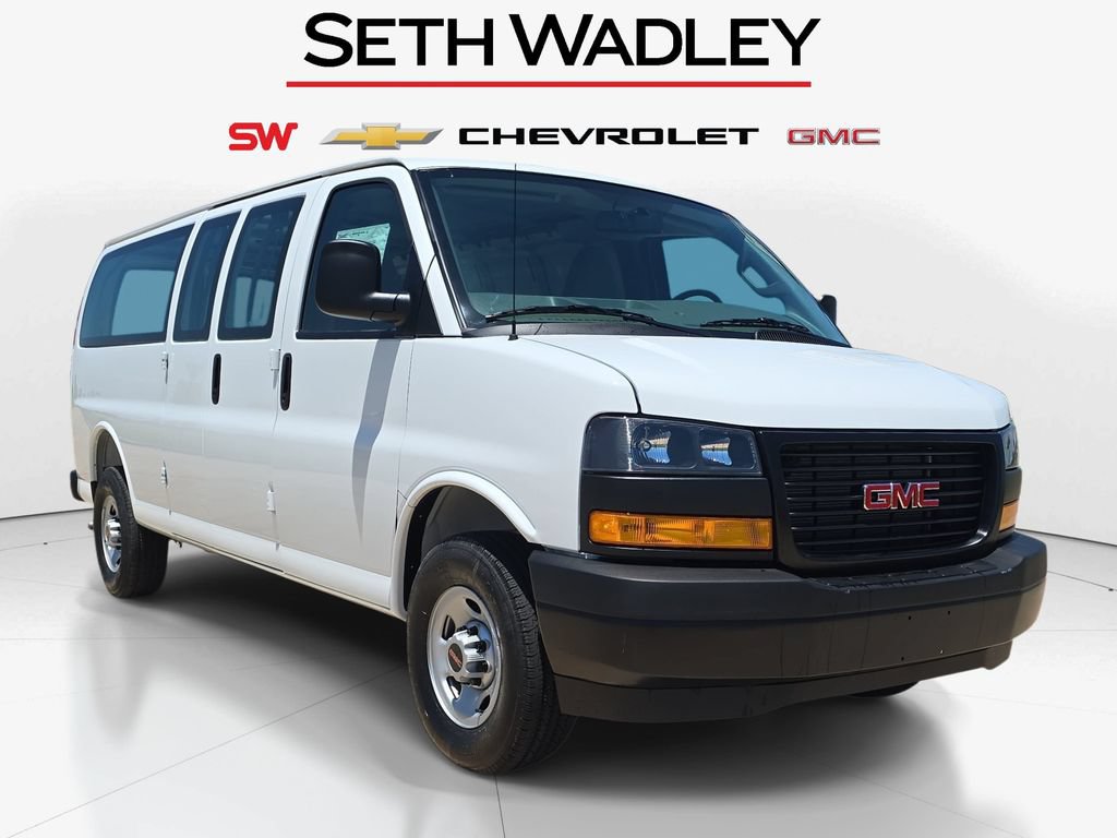 New 2026 GMC Savana 2500 Extended w/ Driver Convenience Package RWD image 32