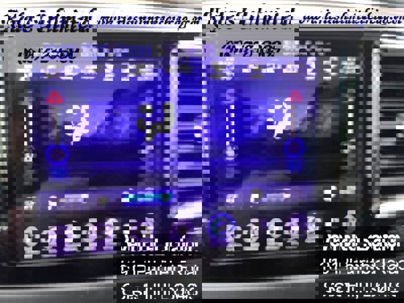 Used 2017 Chrysler Pacifica Touring Plus w/ Tire & Wheel Group image 22