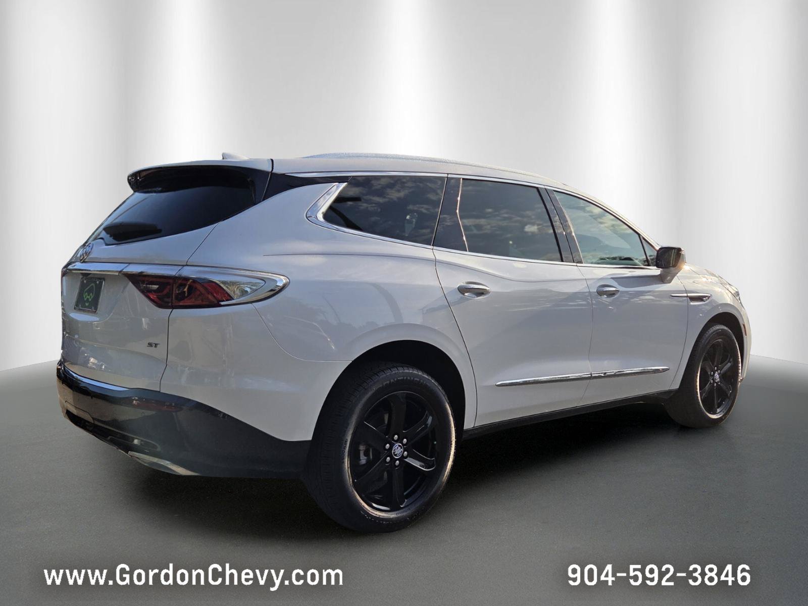 Certified 2023 Buick Enclave Essence w/ Experience Buick Package FWD image 6