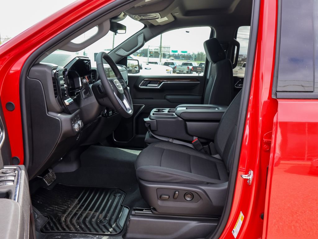 New 2026 GMC Sierra 1500 Elevation image 6