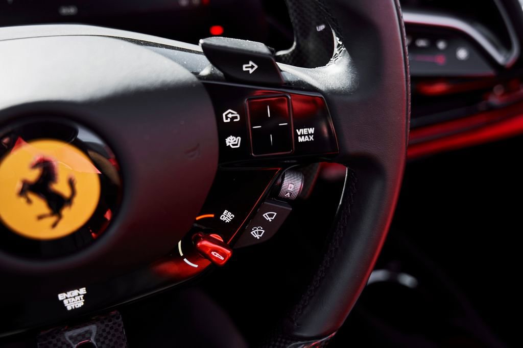 Used 2024 Ferrari SF90 Spider image 56