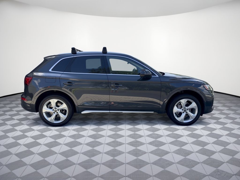 Used 2021 Audi Q5 2.0T Premium Plus w/ Premium Plus Package AWD/4WD image 8