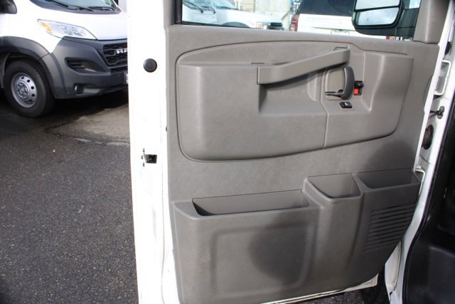 Used 2021 Chevrolet Express 3500 w/ Power Convenience Package image 12