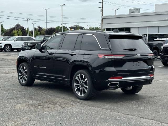 Used 2022 Jeep Grand Cherokee Overland image 6