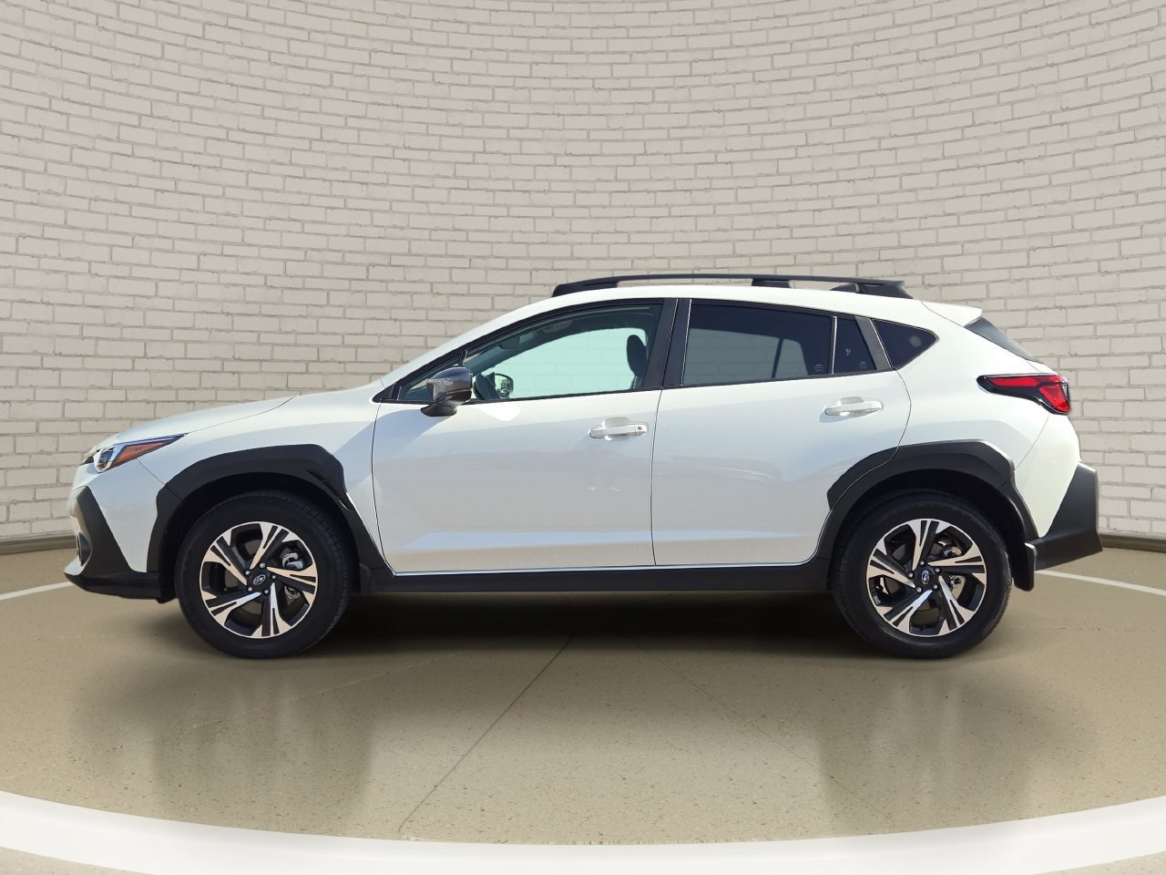Used 2024 Subaru Crosstrek 2.0i Premium w/ Crosstrek Mirror Package AWD/4WD image 9