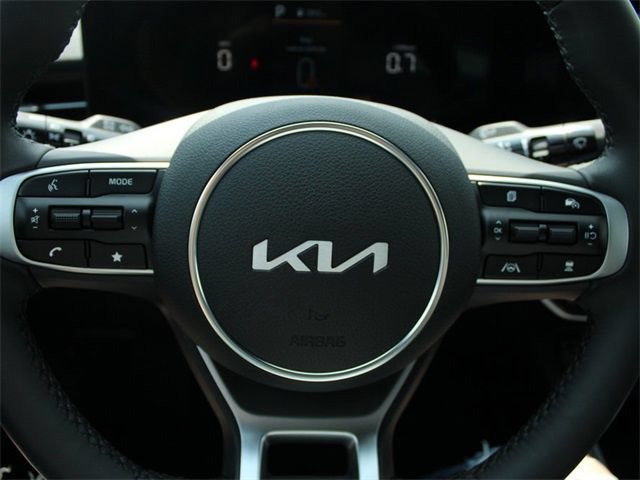 Used 2025 Kia K5 GT-Line w/ GT-Line Premium Package AWD/4WD image 22