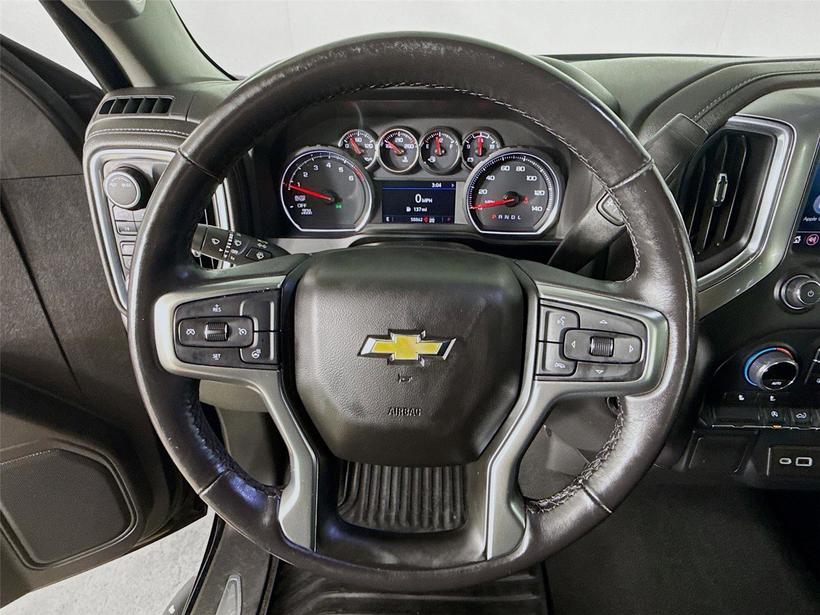 Used 2022 Chevrolet Silverado 1500 LT image 13