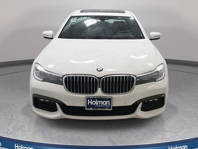 Used 2018 BMW 740i xDrive AWD/4WD image 3