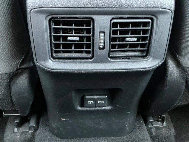 Used 2024 Toyota RAV4 XLE FWD image 20