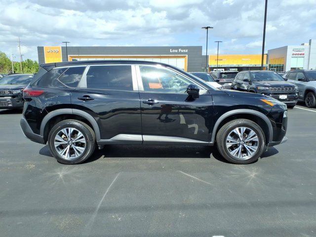 Used 2022 Nissan Rogue SV AWD/4WD image 27